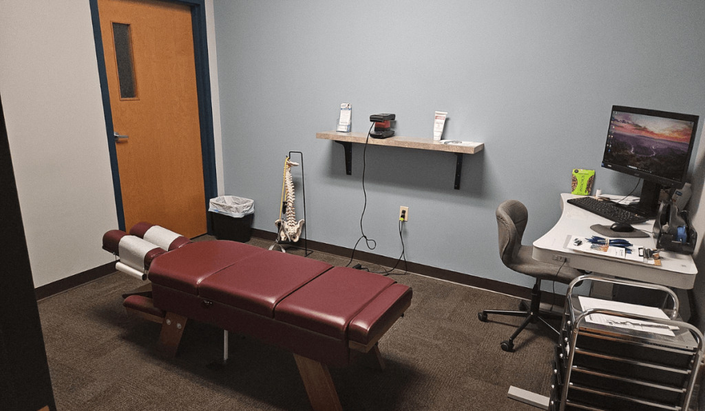 7 Things You Need to Know Before Visiting a Chiropractor
